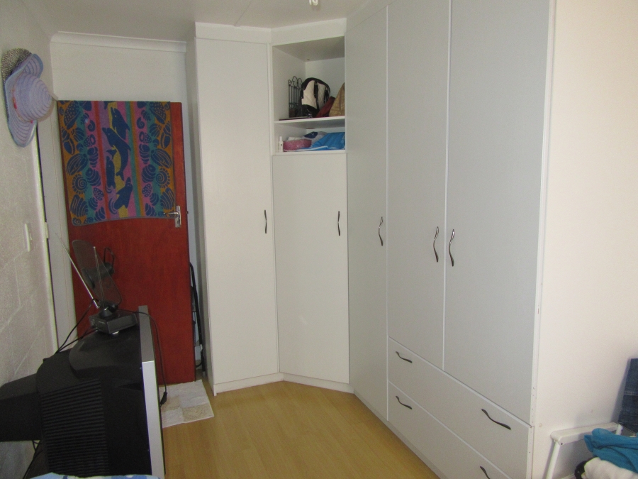 2 Bedroom Property for Sale in Rocklands Western Cape